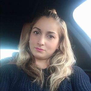 Meet your Posher, Mina